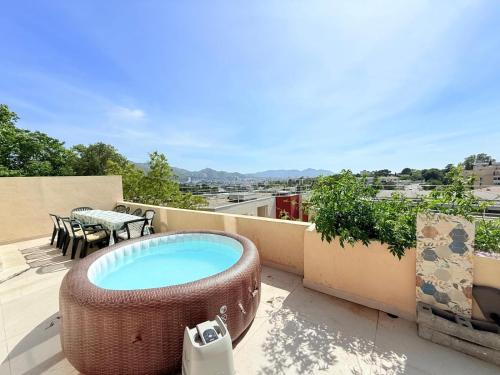 Duplex Premium Cozy - Vue Panoramique - 10 Couchages - Location saisonnière - Marseille