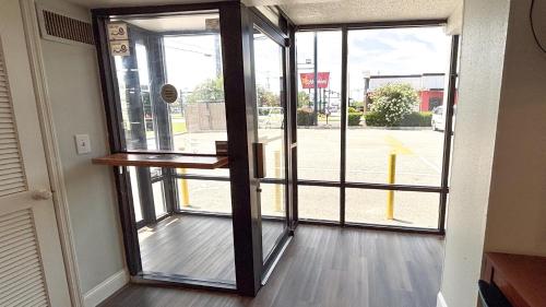 Fuajee, Motel 6 Conway, SC in Conway (SC)