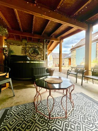 The Whisky Room - Highland Bothy by edradour1725 in Pitlochry