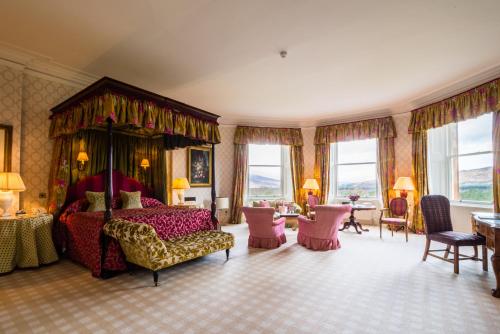 因维洛奇城堡酒店 (Inverlochy Castle Hotel) in 威廉堡