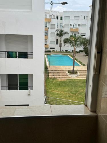 Casa etoile, Appartement 2 chambers et grand salon, avec piscines, vue sur mer et acces a la plage a in Achakkar