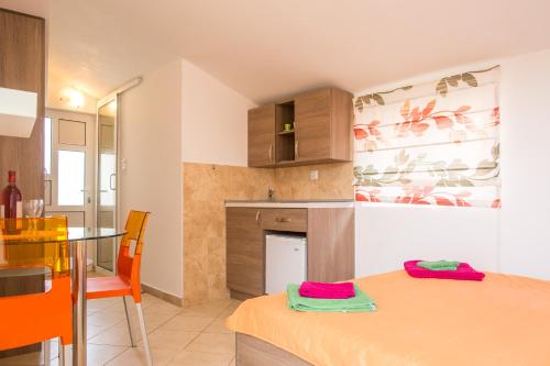 Apartments Vila Masha - image 12