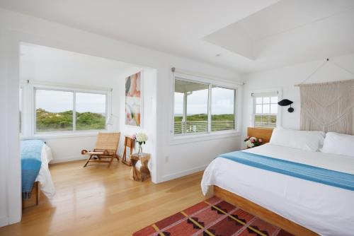 Hero Beach Club - image 2