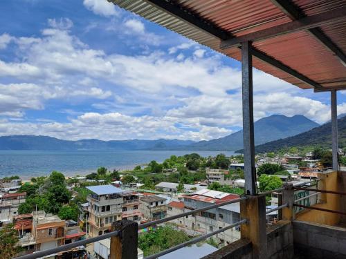 Hotel PENELEU in San Pedro La Laguna