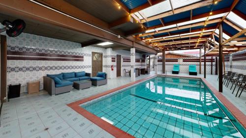 Regency Suites Hotel in 喬治敦