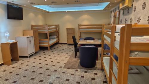 Bed in 6-Bed Dormitory Room