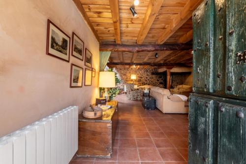 Vestabils, Casa Rural El Viejo Almacén, a 20 minutos de Segovia (Casa Rural El Viejo Almacen, a 20 minutos de Segovia) in Torreiglesias