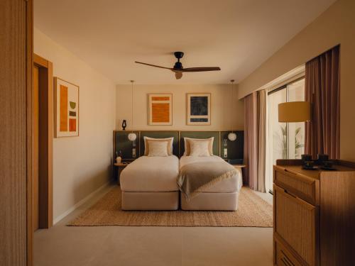 1 queen bed