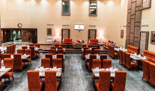 Restaurant, RG Royal Hotel & Convention Centre near Yashwanthpur Railway Station