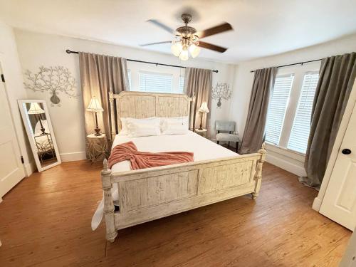 1 BR 1BA Downtown Riverwalk Golf Zoo and Pearl near สวนพฤษชาติซานแอนโตนิโอ