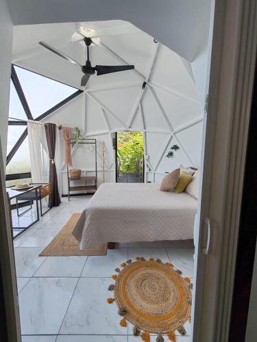 Sunrise Hill Glamping - image 3