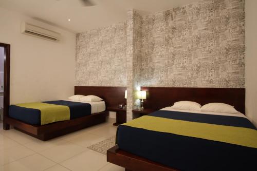 Double Room image 3