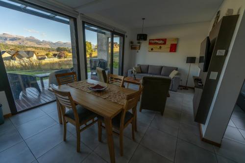 Facilities, Departamentos Estancia Los Nires in Lolog