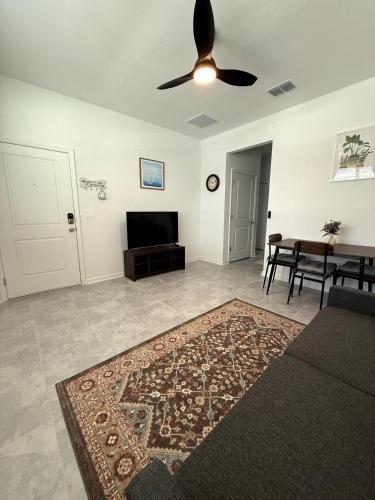 Apartment for remote workers or travel nurses in Eagle Lake (FL)