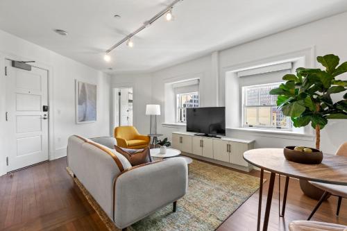 One Bedroom Apartment