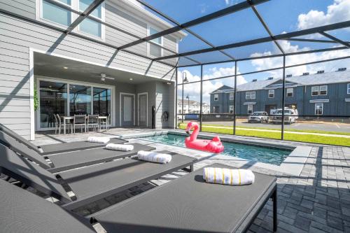 Gorgeous 5Bd Pool & Game Room at Windsor Cay 1253 – khách sạn tại Khu Tây Disney