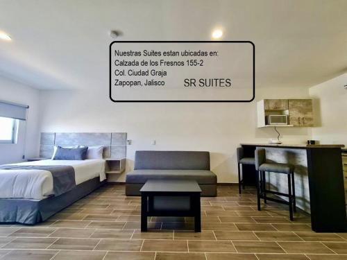 SR Hotel