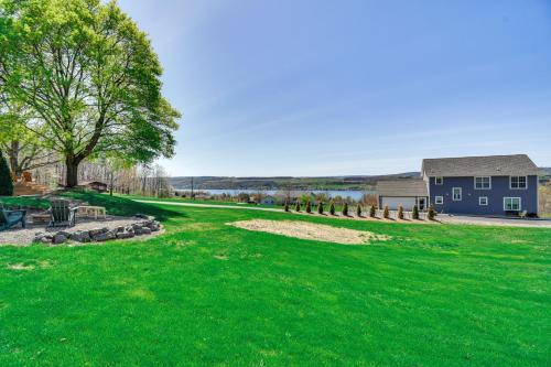 Home with Lake Views on Finger Lakes Wine Trail, Penn Yan (fotografie 3)