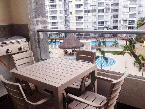 Hermoso apartamento vacacional en Ricaurte Cundinamarca in ริเการ์เต