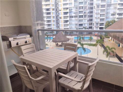 Hermoso apartamento vacacional en Ricaurte Cundinamarca in ริเการ์เต