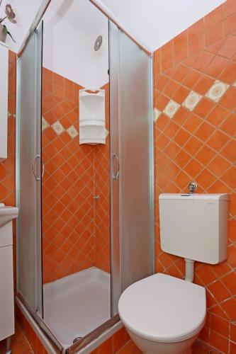 One-Bedroom Apartment with Terrace image 7