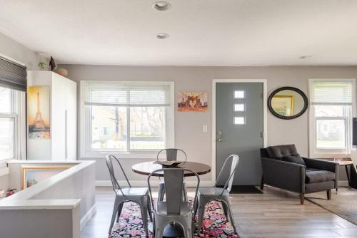 Corporate insurance or family vacation in Wolverine lake in Commerce Township (MI)
