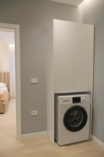 Two-Bedroom Apartment with Balcony image 10