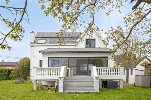 The Beautiful White Villa chambre d'hôte Moorsel