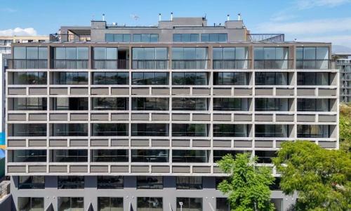 Alojamiento a pasos de Movistar Arenas, Universidad de Chile y Ministerio de Justicia near Fantasilandia