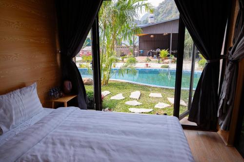 TRANG AN GREEN BUNGALOW & RESTAURANT