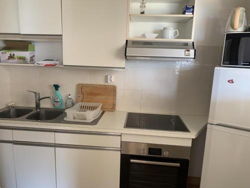 Location de vacances - Le Croisic - Pays de Loire - Appartement 6 pers avec terrasse et parking au Croisic - FR-1-843-23 - Image #4