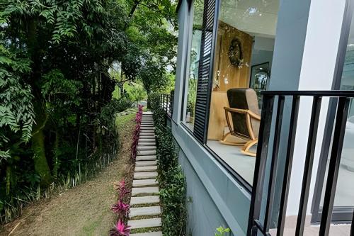 Facilities, Reserva tu casa en la naturaleza con camino al rio in Acacias