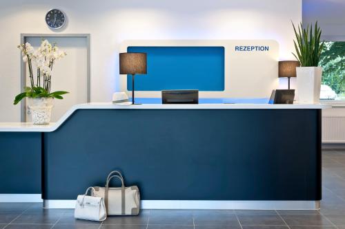 Vestíbulo, ibis budget Duisburg City am Innenhafen in Duisburg