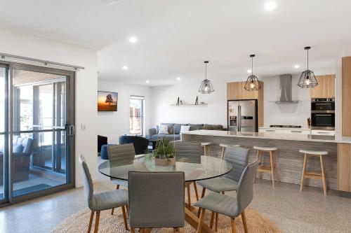 Mandel on High - Echuca Holiday Homes, Эчука (фото 3)