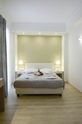 Phidias Hotel - image 10