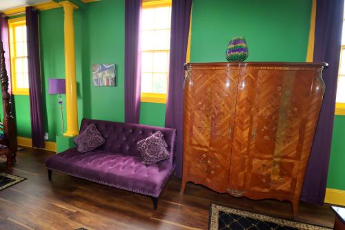 Junior Suite with Balcony image 7