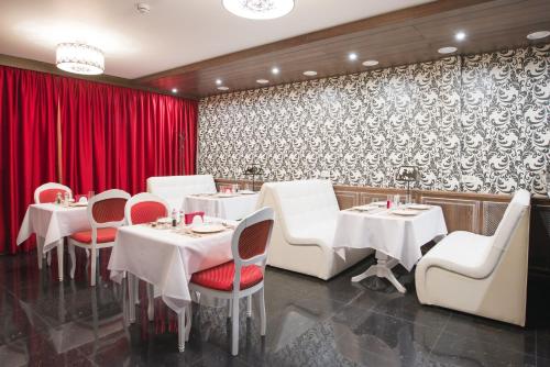 Art Hotel Kutuzov - image 13