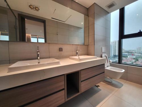 Căn hộ dịch vụ Han Jardin Tây Hồ