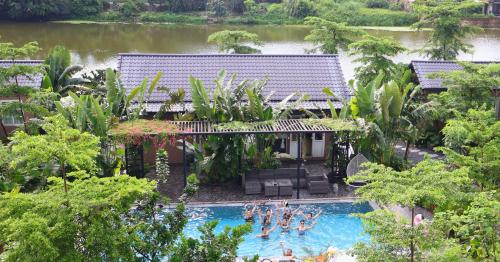 Lakeside View Villa Chuong My Ha Noi - 수영장