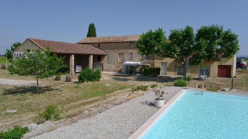 Viesnīcas āriene, Mas 9 Personnes avec piscine in Jonquieres (Provence-Alpes-Cote d'Azur)