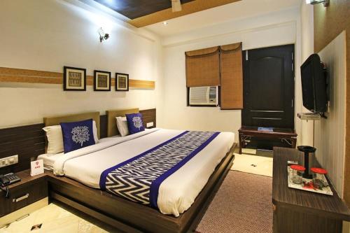1 queen bed