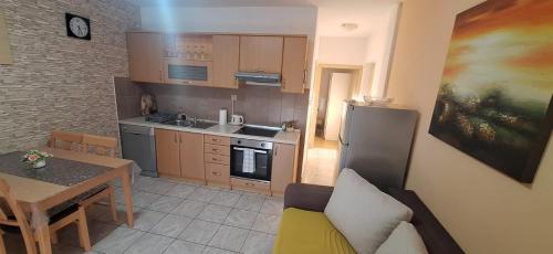 Apartment with Sea View image 10