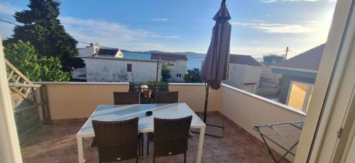 Apartment with Sea View image 8