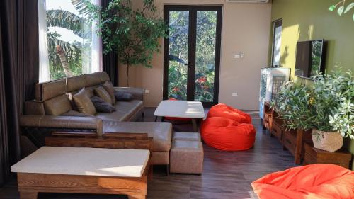 Lakeside View Villa Chuong My Ha Noi in Chuong My