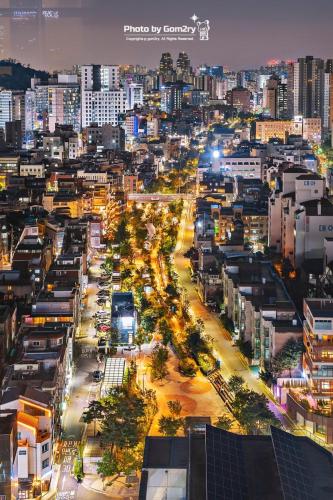 Hongdae 10mins, HapJeong 5mins, AirportBUS 5mins, Largo House SEOUL- Foreigner only, Soul (fotografie 10)
