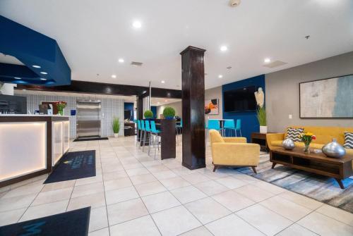 Lobby, Microtel Inn & Suites by Wyndham Columbia/At Fort Jackson in Columbia (SC)