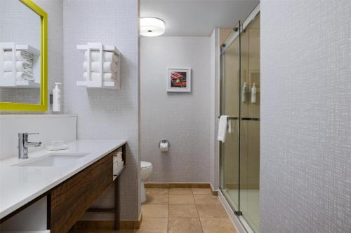 Hampton Inn Las Vegas/North Speedway - image 14