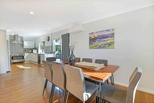 Cottage on Lords in Orange