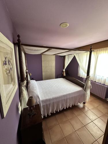 Double Room image 8