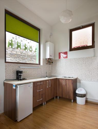 Cocina, Bungalouri Horizont in Odorheiu Secuiesc